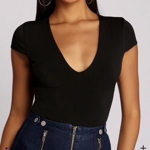Windsor Basic V Neck Bodysuit